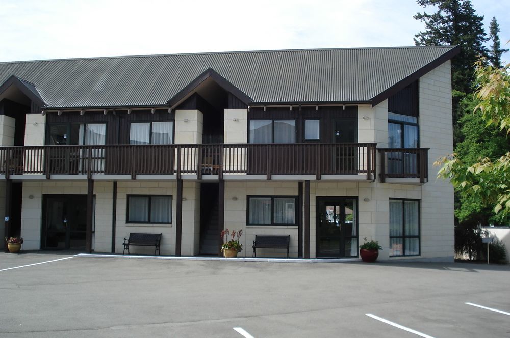 Asure Hanmer Inn Motel Hanmer Springs Exterior photo